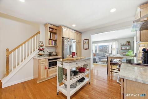 439 Pequot Avenue Groton CT 06355