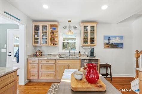 439 Pequot Avenue Groton CT 06355