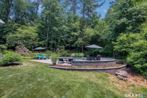63 Brookmoor Road Avon CT 06001