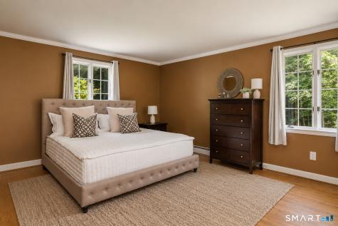 63 Brookmoor Road Avon CT 06001