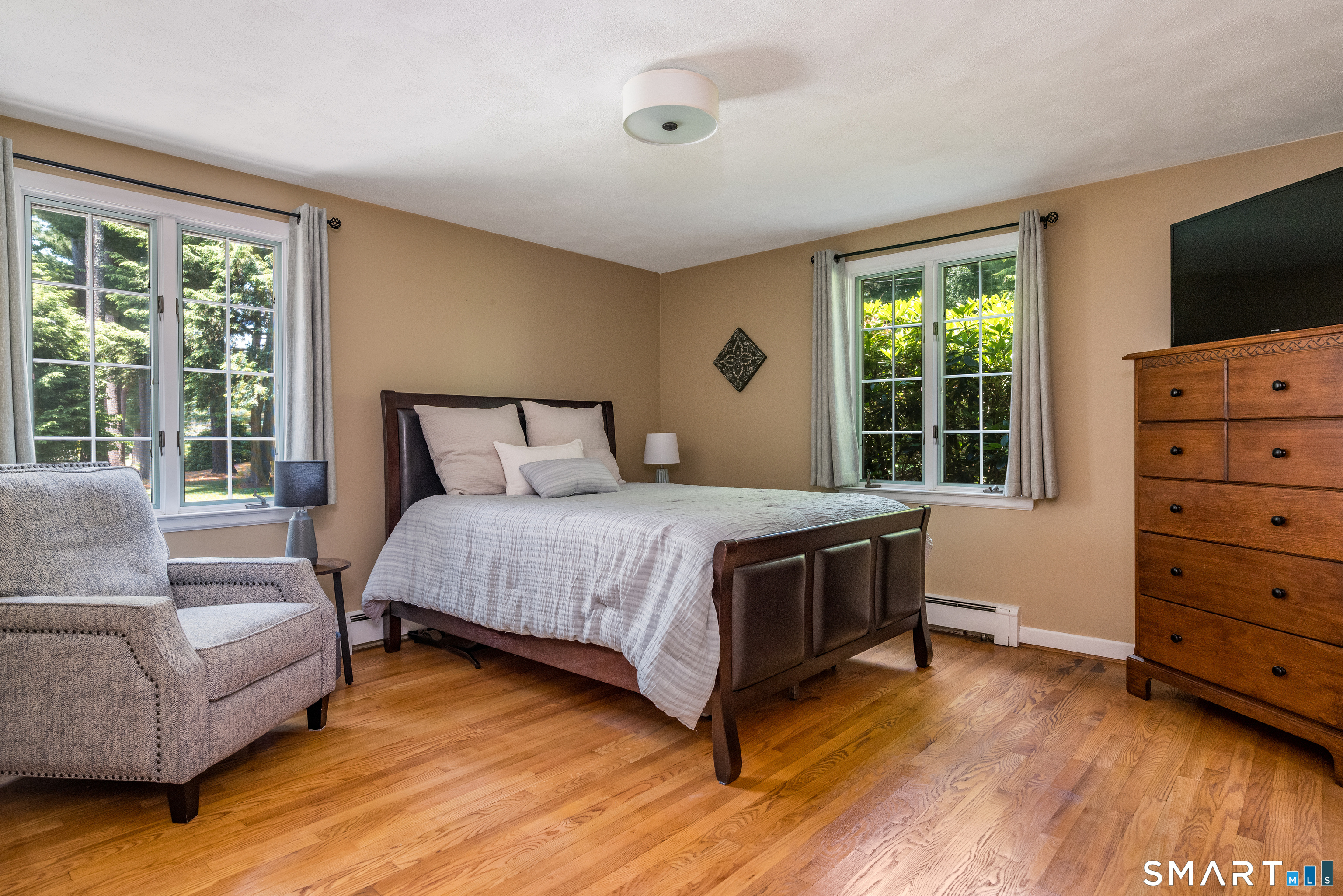63 Brookmoor Road Avon CT 06001