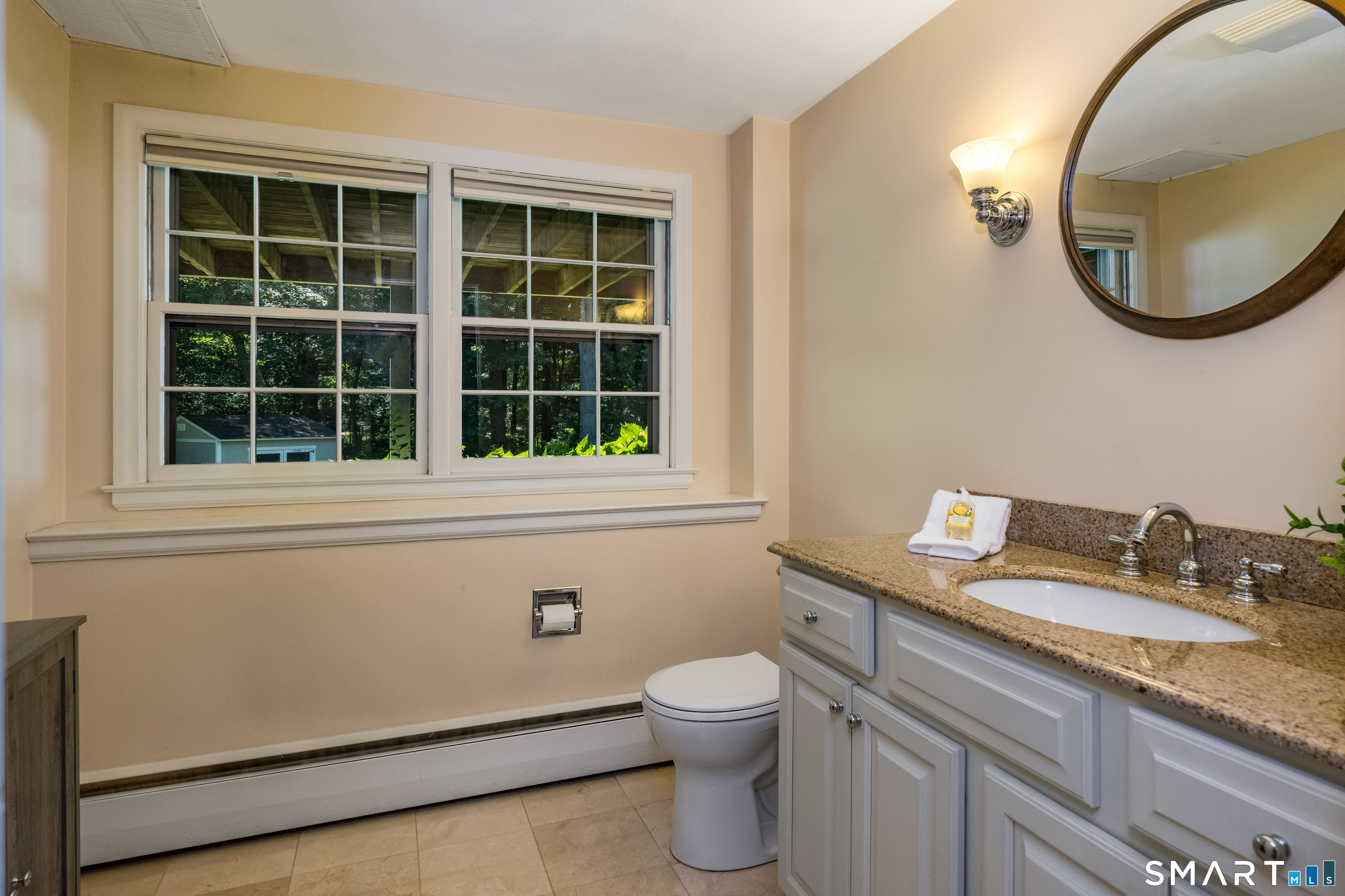 63 Brookmoor Road Avon CT 06001