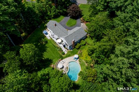 63 Brookmoor Road Avon CT 06001