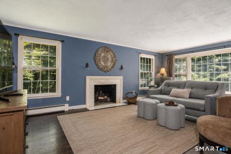 63 Brookmoor Road Avon CT 06001