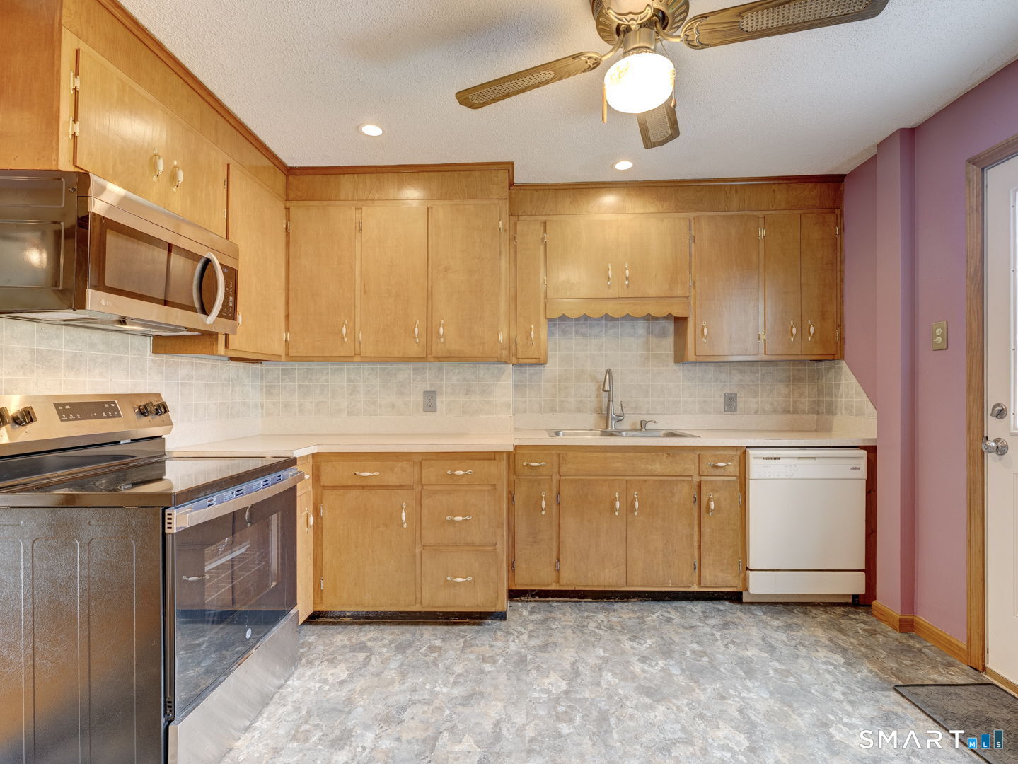 1A Heritage Road Columbia CT 06237