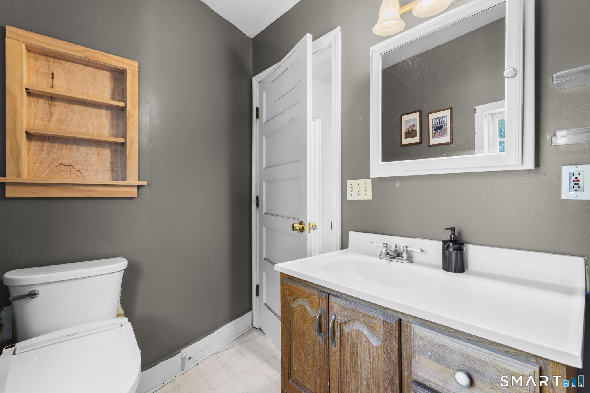71 East Broad Street Plainville CT 06062