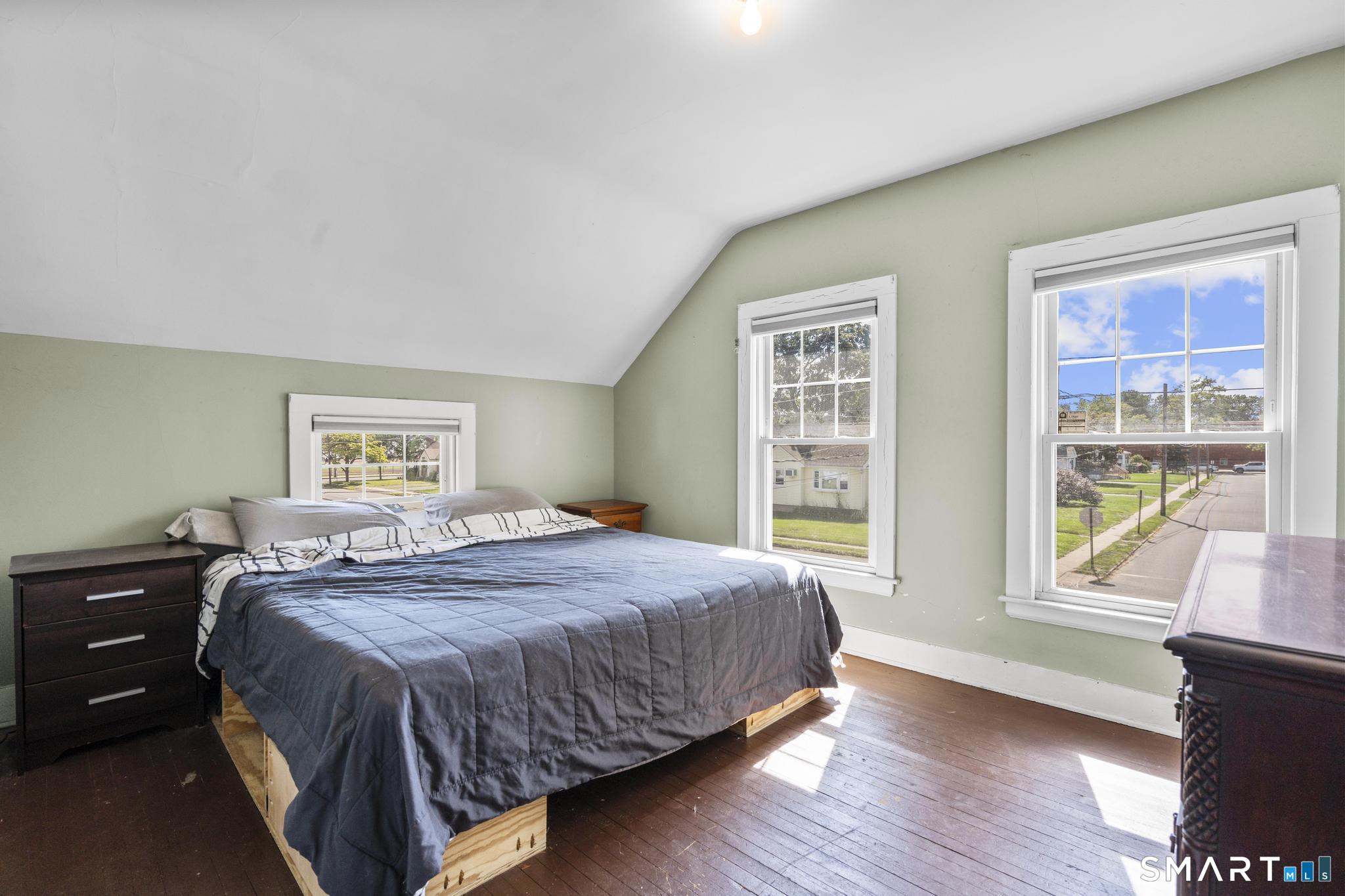 71 East Broad Street Plainville CT 06062