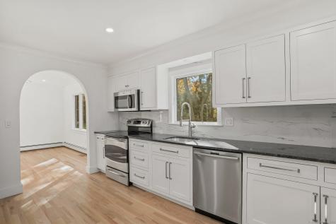 4 Trails End Road Weston CT 06883