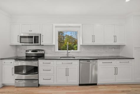 4 Trails End Road Weston CT 06883