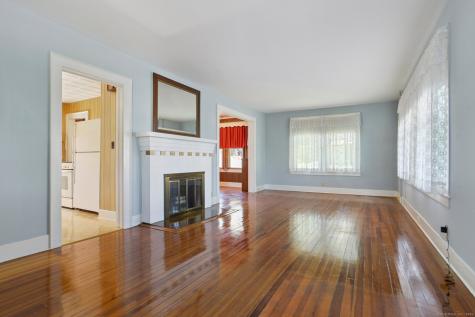 152 Blydenburg Avenue New London CT 06320