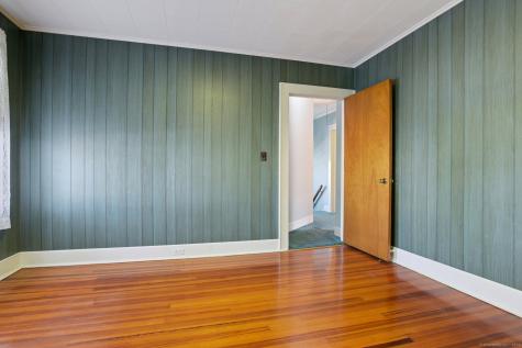 152 Blydenburg Avenue New London CT 06320