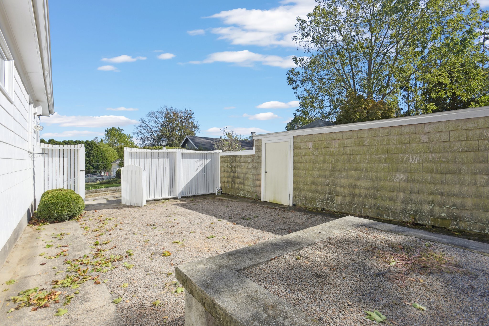 152 Blydenburg Avenue New London CT 06320