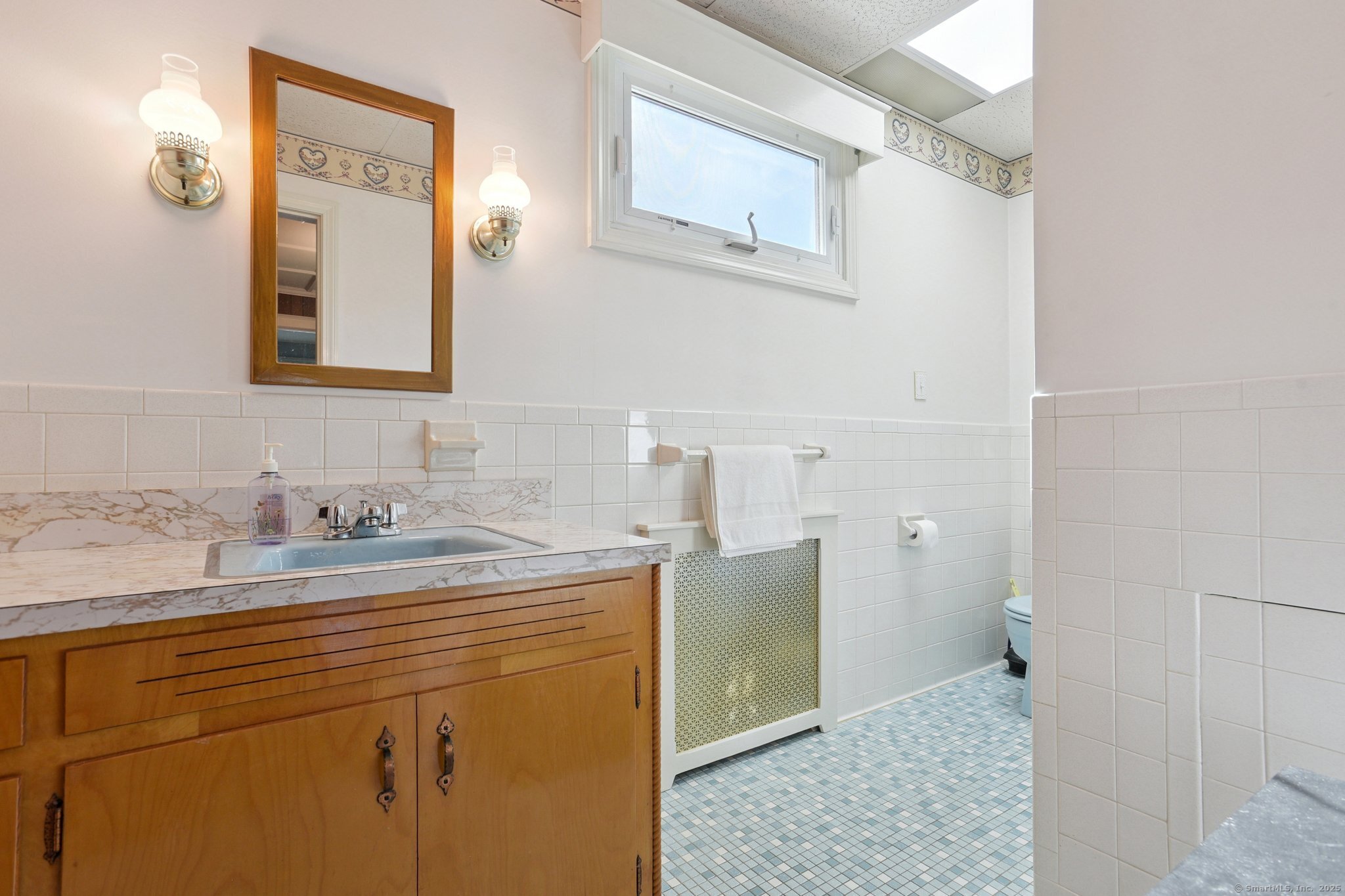 152 Blydenburg Avenue New London CT 06320