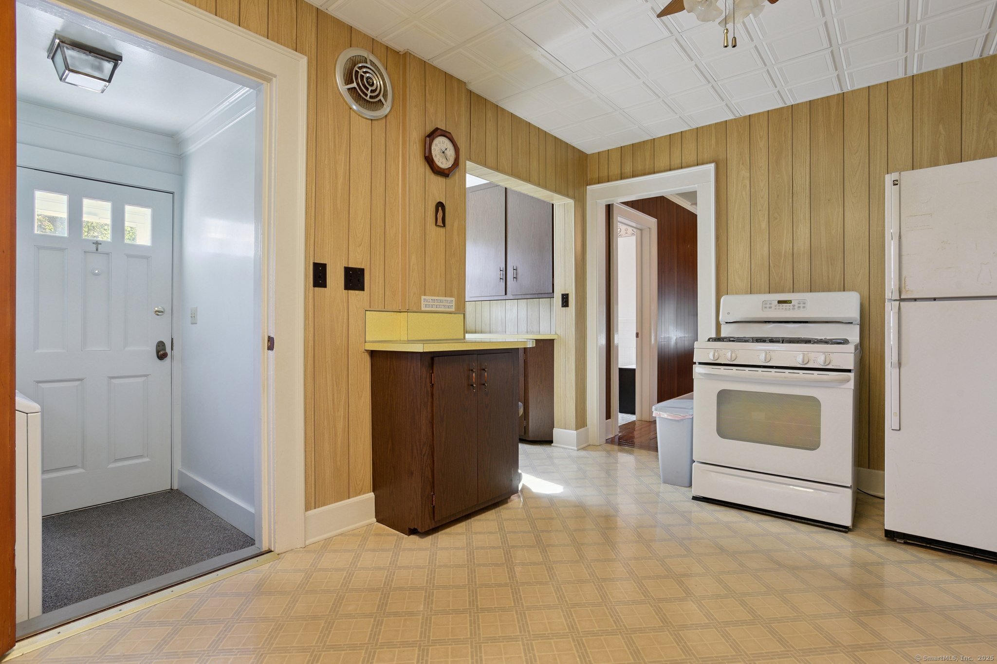 152 Blydenburg Avenue New London CT 06320