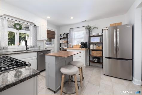 54 Quinn Street Naugatuck CT 06770