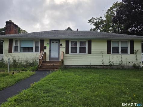 28 Daggett Street Plainfield CT 06354