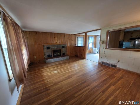 28 Daggett Street Plainfield CT 06354