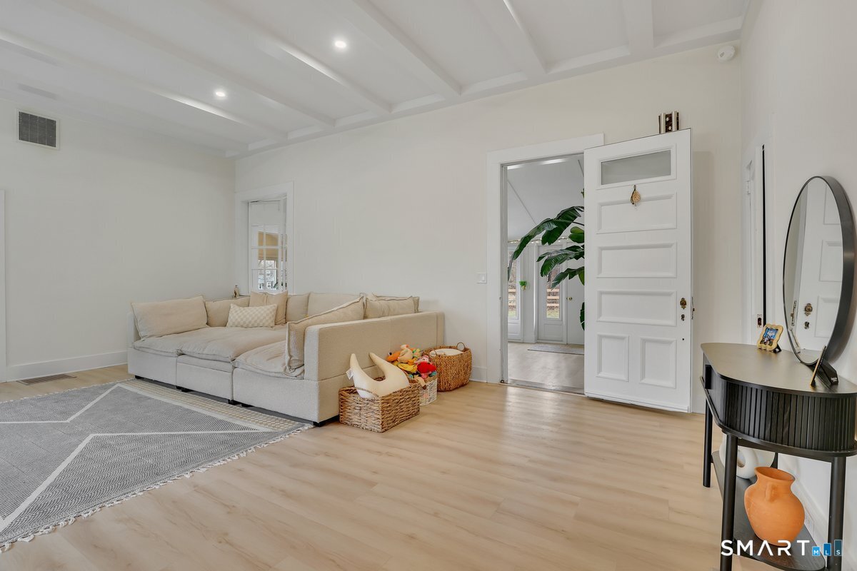 156 Hamilton Avenue Watertown CT 06795