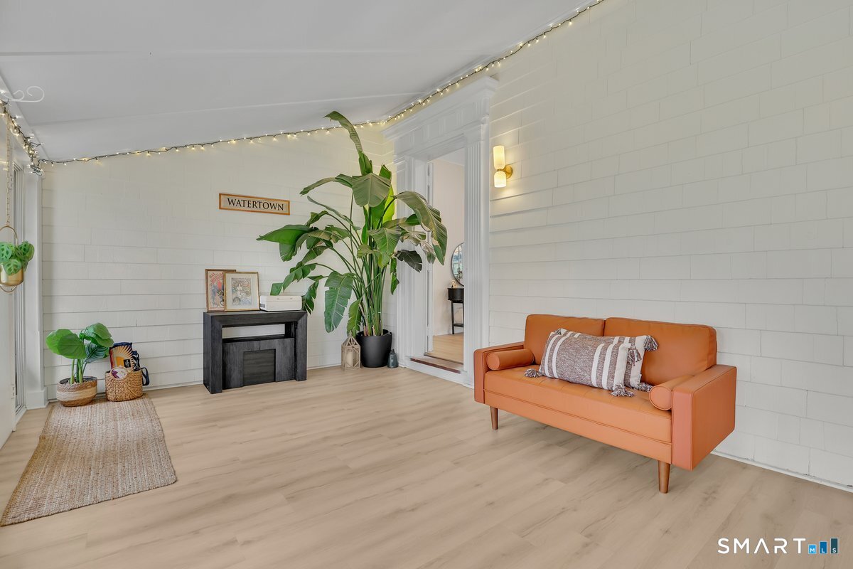 156 Hamilton Avenue Watertown CT 06795