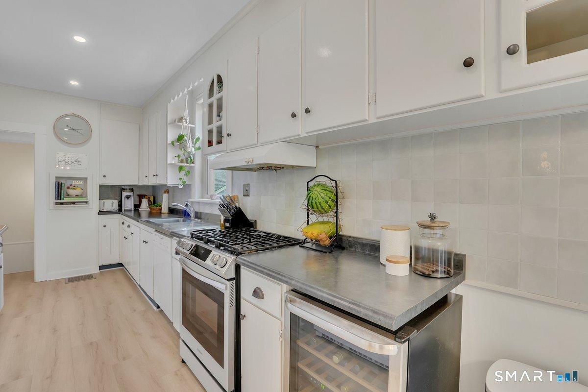 156 Hamilton Avenue Watertown CT 06795