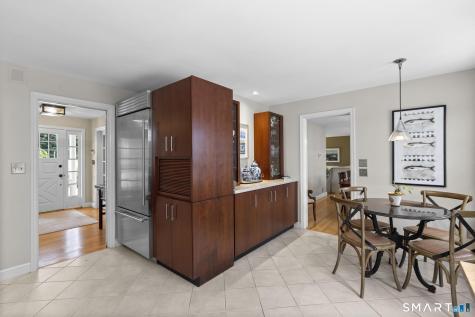 314 Longmeadow Road Orange CT 06477