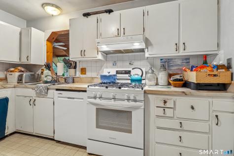 9 Joan Drive Newtown CT 06470