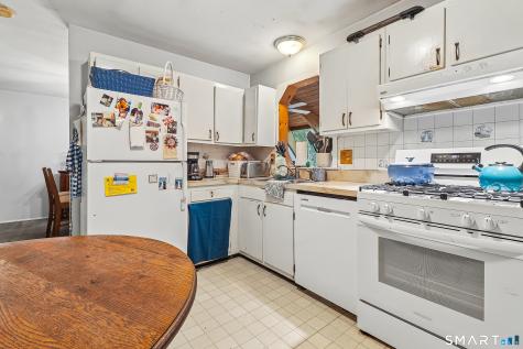 9 Joan Drive Newtown CT 06470