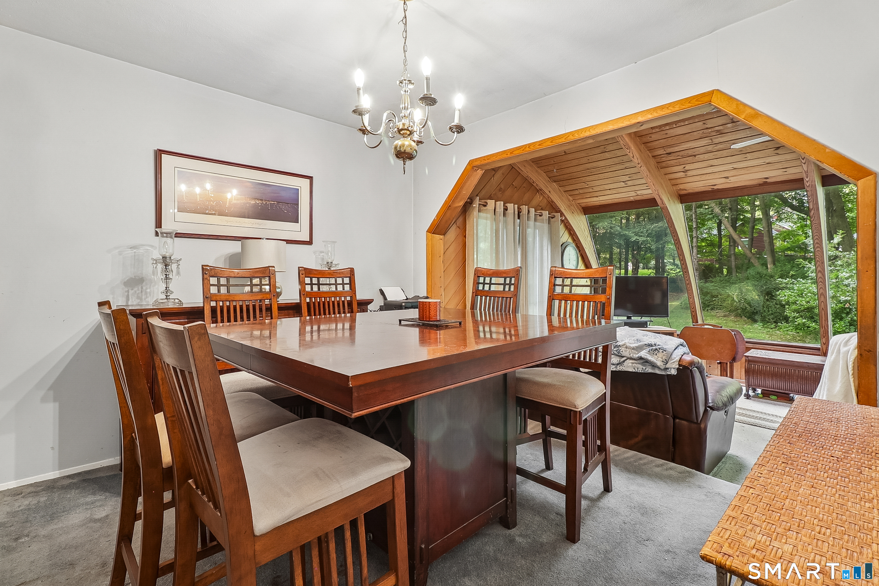 9 Joan Drive Newtown CT 06470