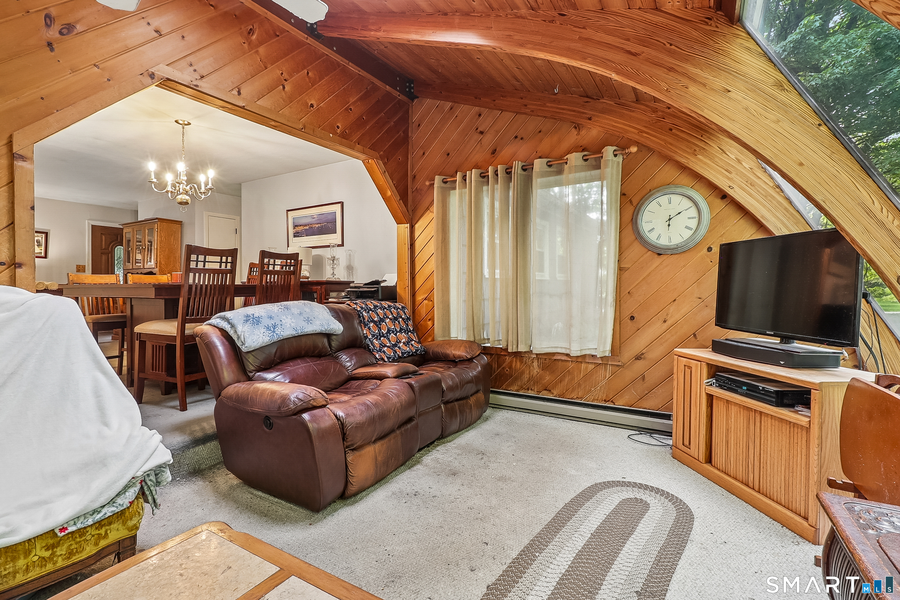 9 Joan Drive Newtown CT 06470