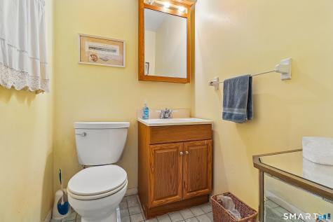 9 Joan Drive Newtown CT 06470