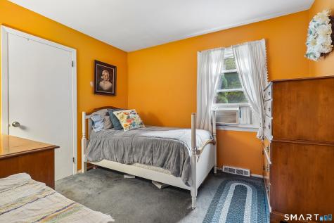9 Joan Drive Newtown CT 06470