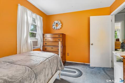 9 Joan Drive Newtown CT 06470