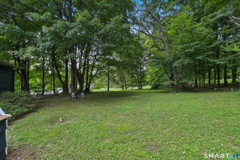 9 Joan Drive Newtown CT 06470