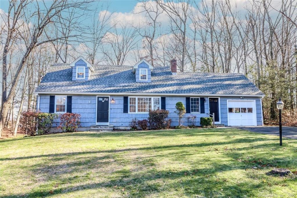 11 Flax Hill Road Brookfield CT 06804