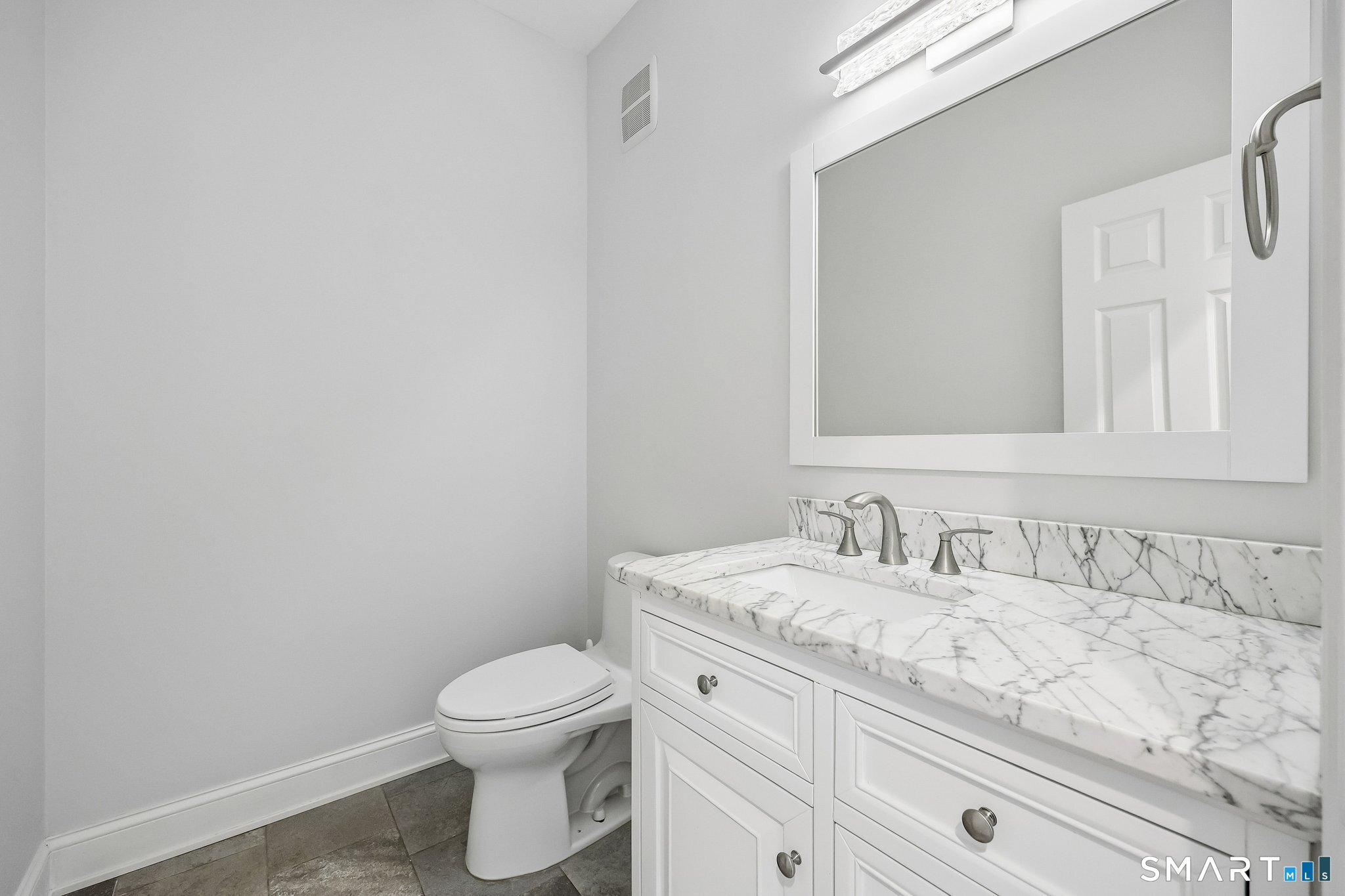 41 Brian Lane Avon CT 06001