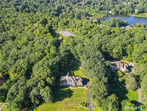 41 Brian Lane Avon CT 06001