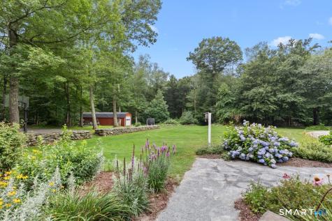 26 Tatnic Hill Road Brooklyn CT 06234