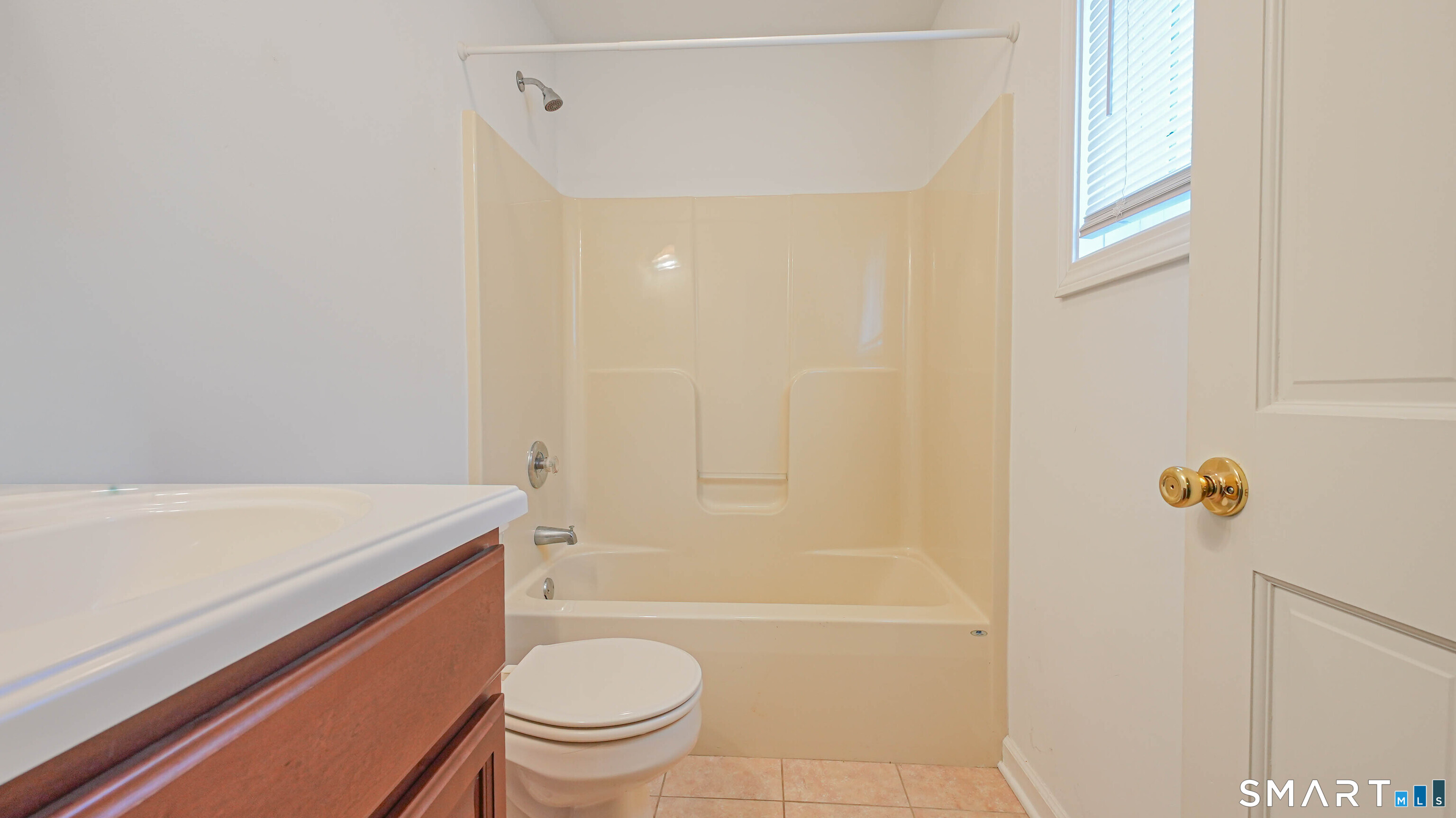 45 Daytona Street West Haven CT 06516