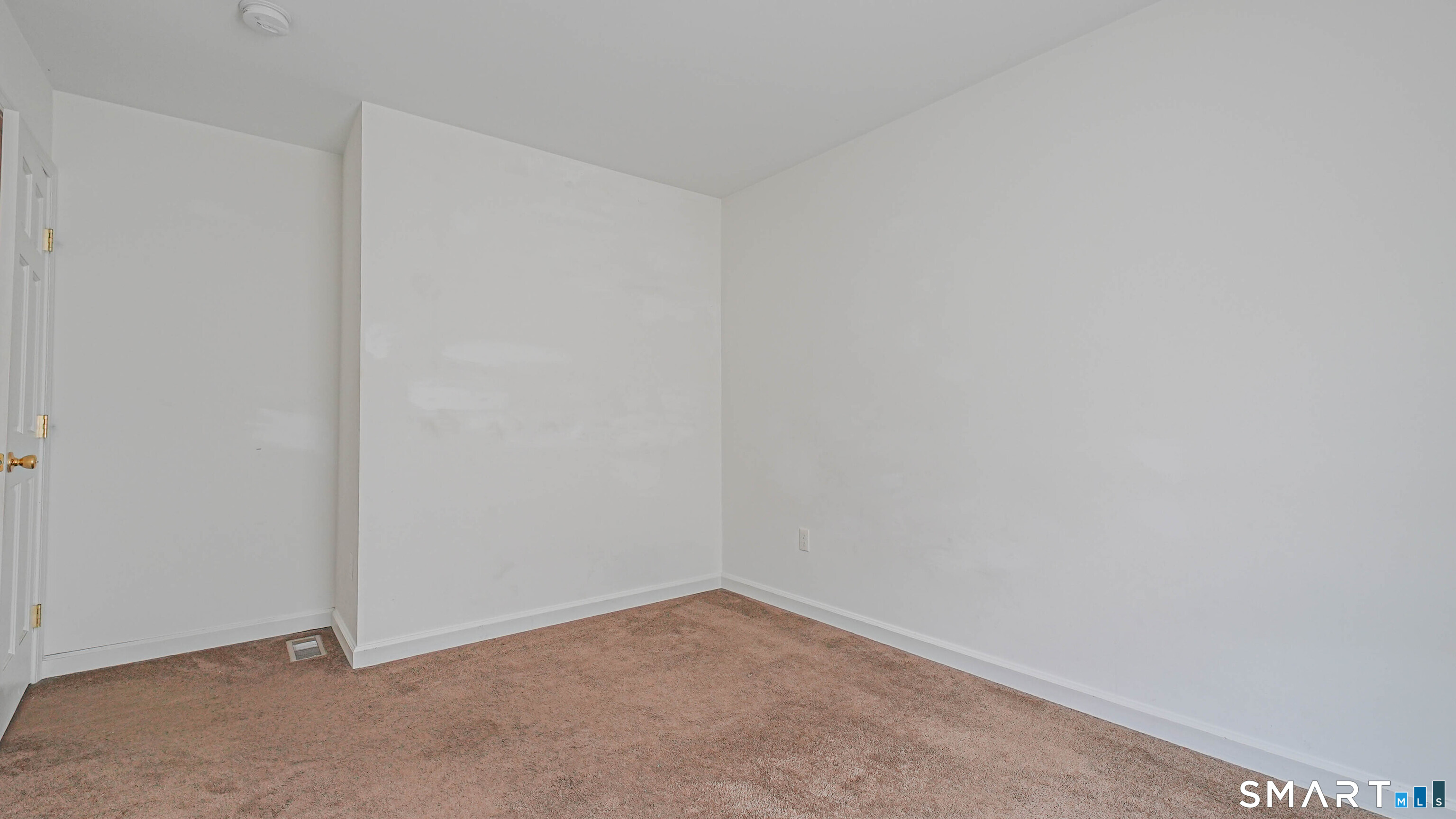 45 Daytona Street West Haven CT 06516