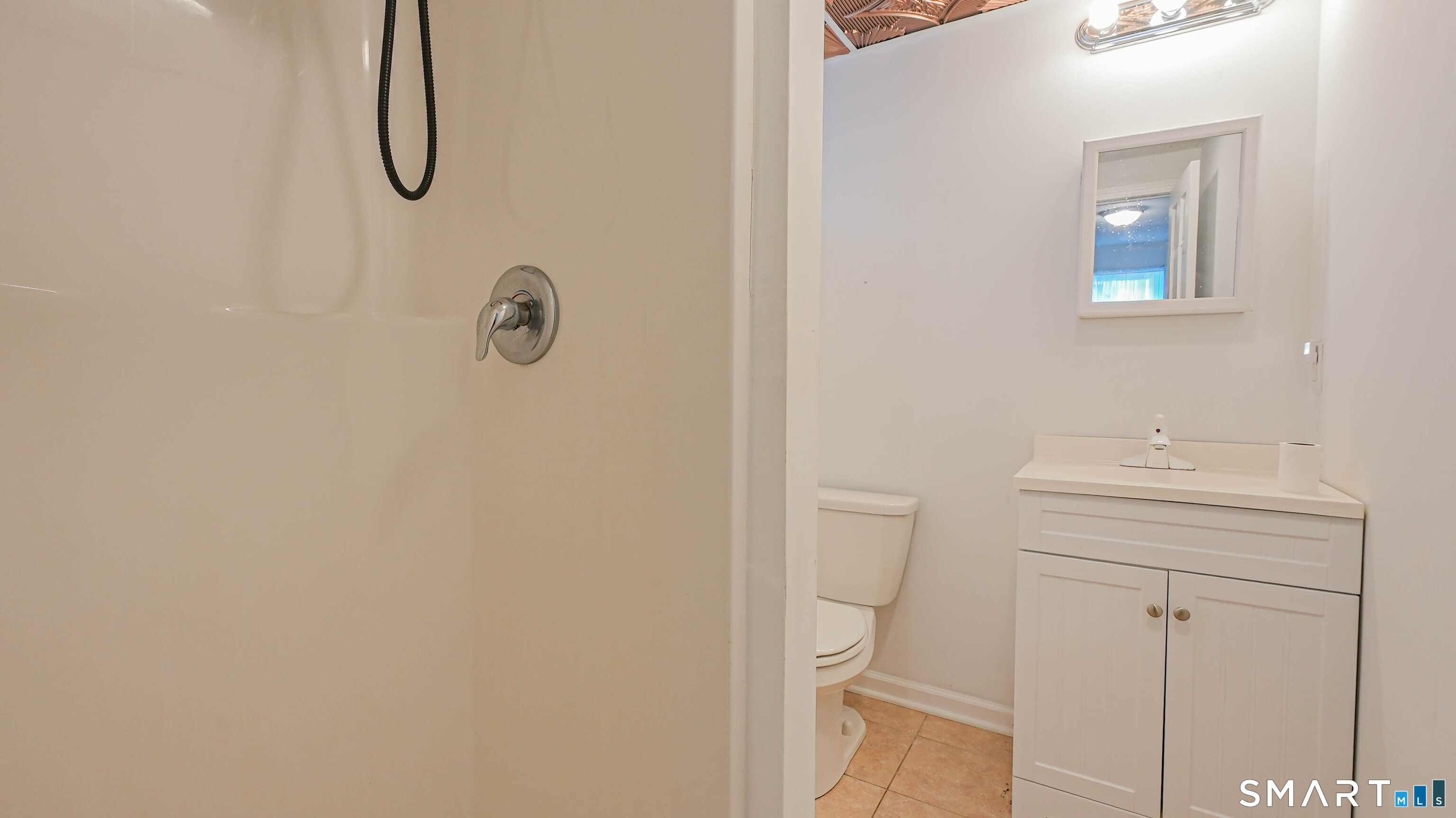 45 Daytona Street West Haven CT 06516