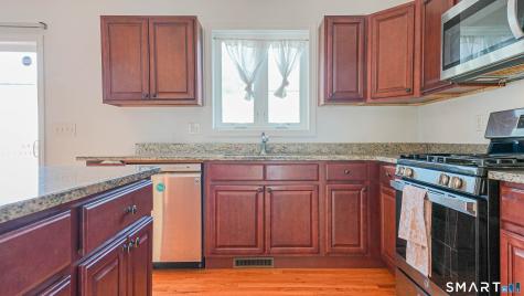 45 Daytona Street West Haven CT 06516