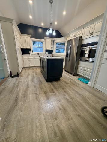 65 Sunnyside Court Milford CT 06460