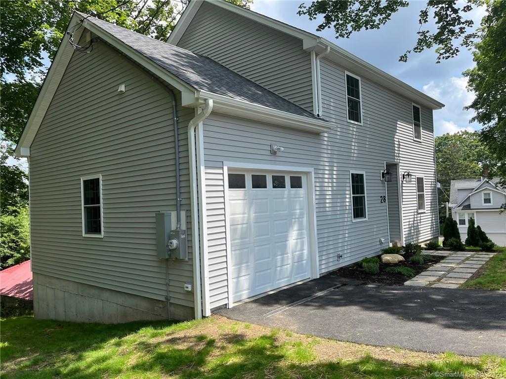 28 Lawton Terrace Ansonia CT 06401