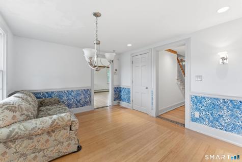 87 Phoenix Drive Groton CT 06340