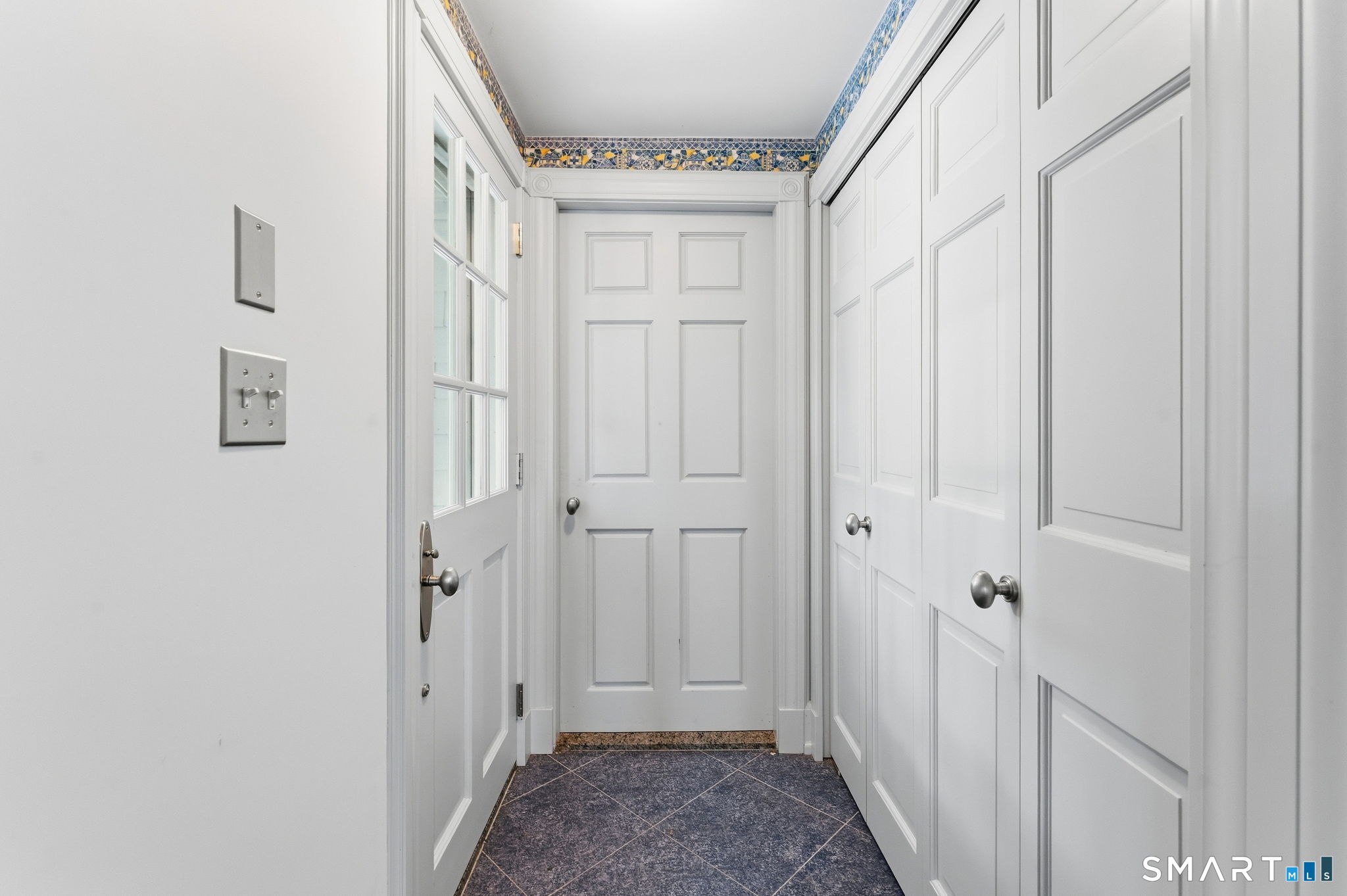 87 Phoenix Drive Groton CT 06340
