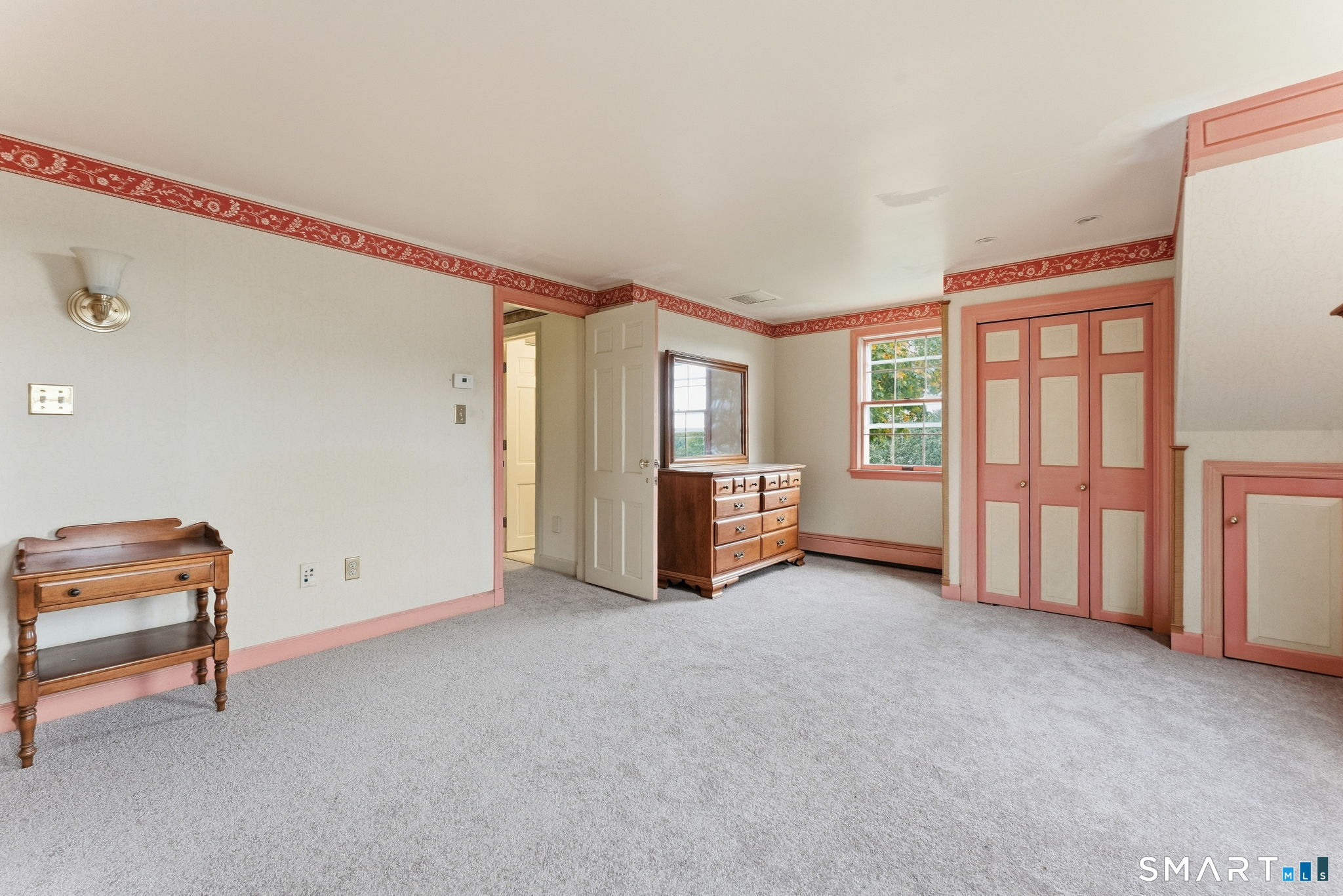 87 Phoenix Drive Groton CT 06340