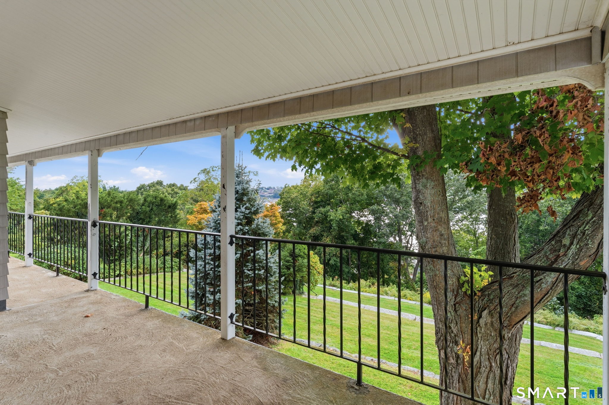 87 Phoenix Drive Groton CT 06340