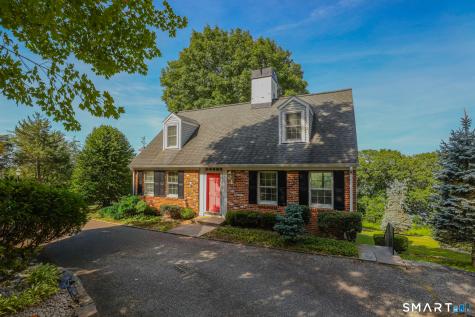 87 Phoenix Drive Groton CT 06340