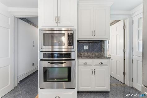 87 Phoenix Drive Groton CT 06340