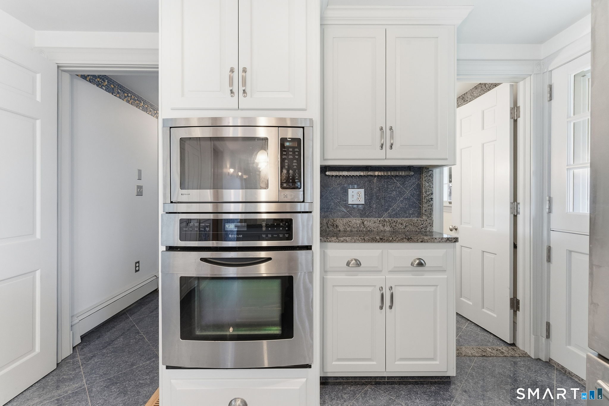 87 Phoenix Drive Groton CT 06340